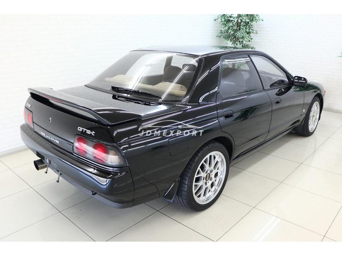Nissan Skyline 1990 thumbnail 2