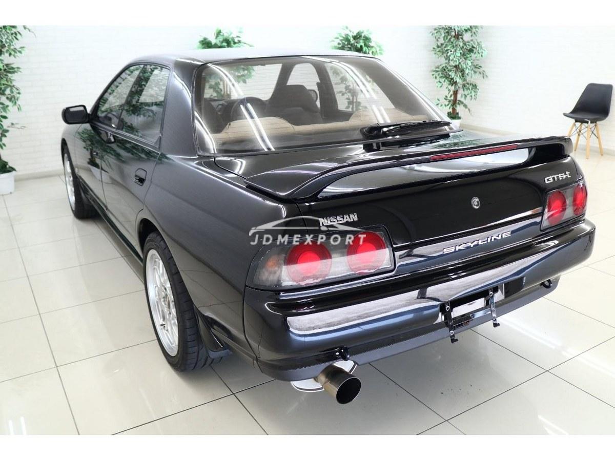 Nissan Skyline 1990 thumbnail 3