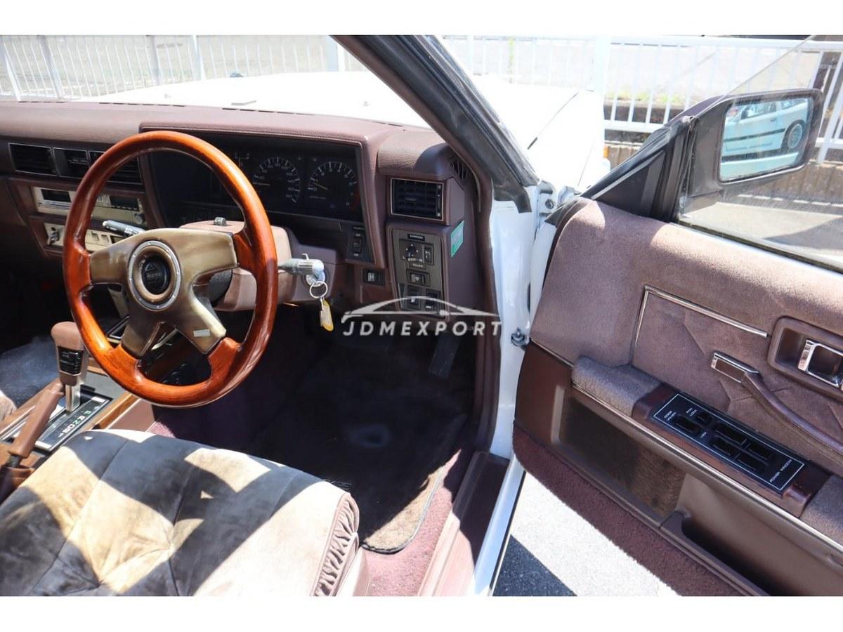 Nissan Gloria Sedan 1985 thumbnail 11