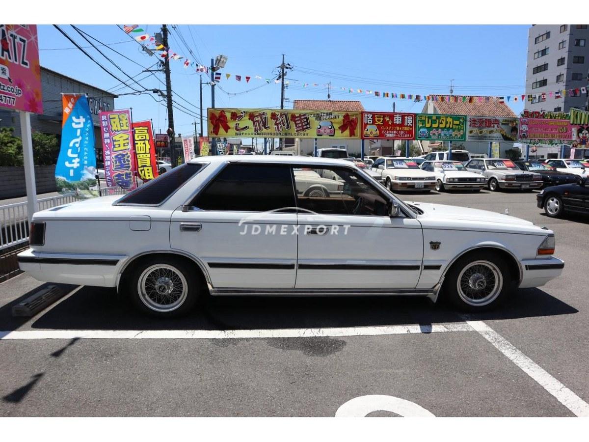 Nissan Gloria Sedan 1985 thumbnail 4