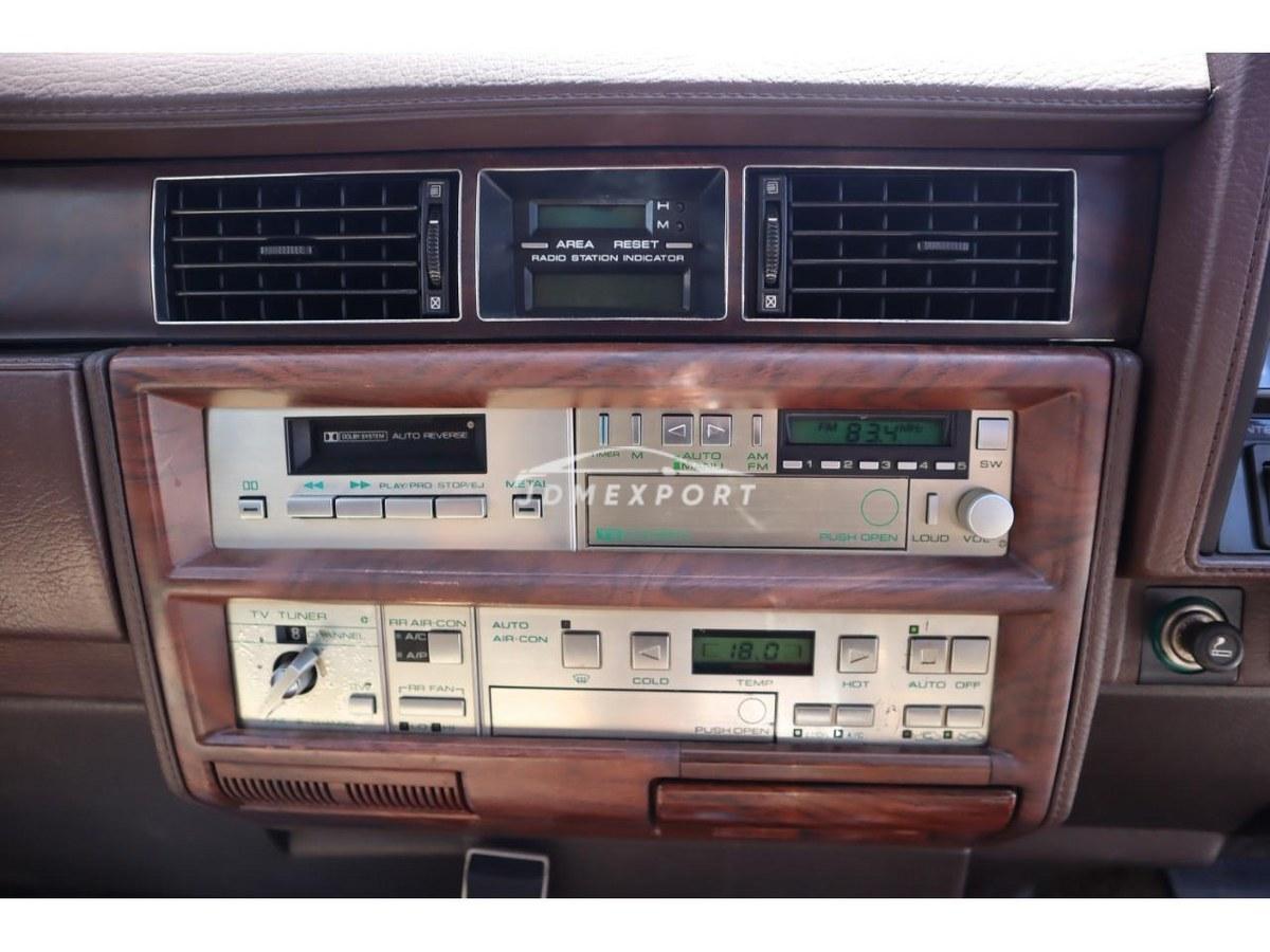 Nissan Gloria Sedan 1985 thumbnail 16