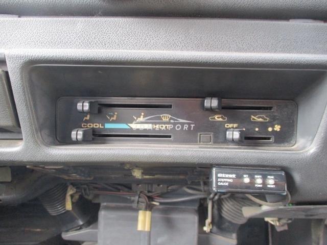 Suzuki Jimny 1984 thumbnail 20
