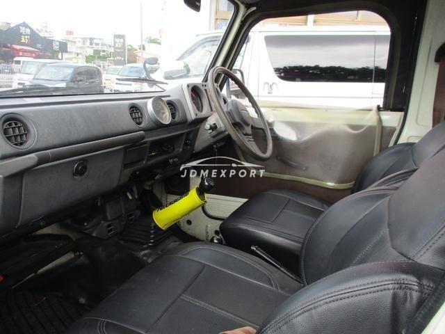 Suzuki Jimny 1984 thumbnail 6