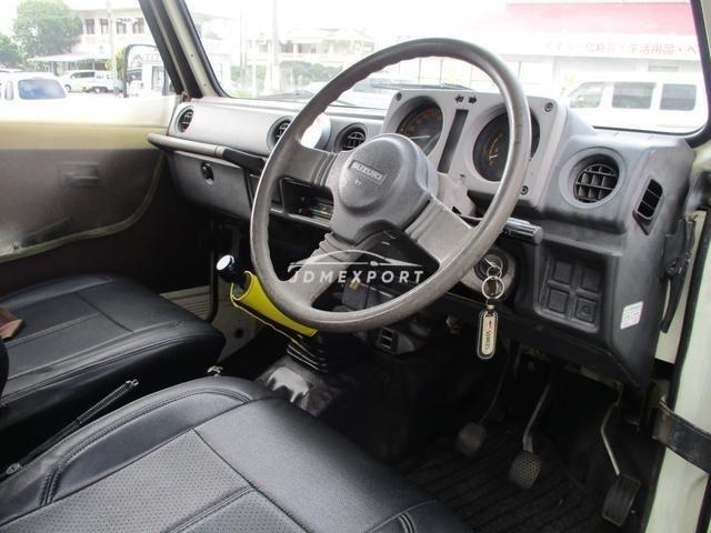 Suzuki Jimny 1984 thumbnail 3