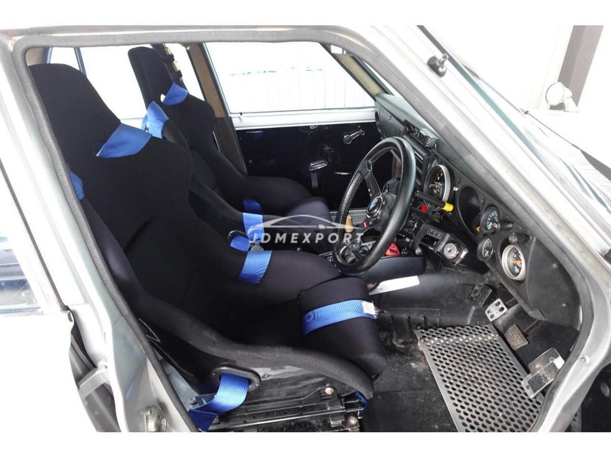 Nissan Bluebird 1970 thumbnail 14