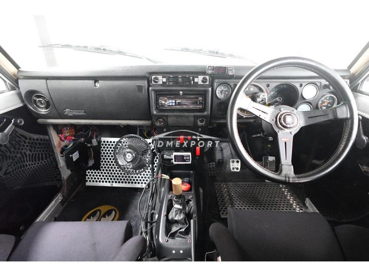 Nissan Bluebird 1970 thumbnail 21
