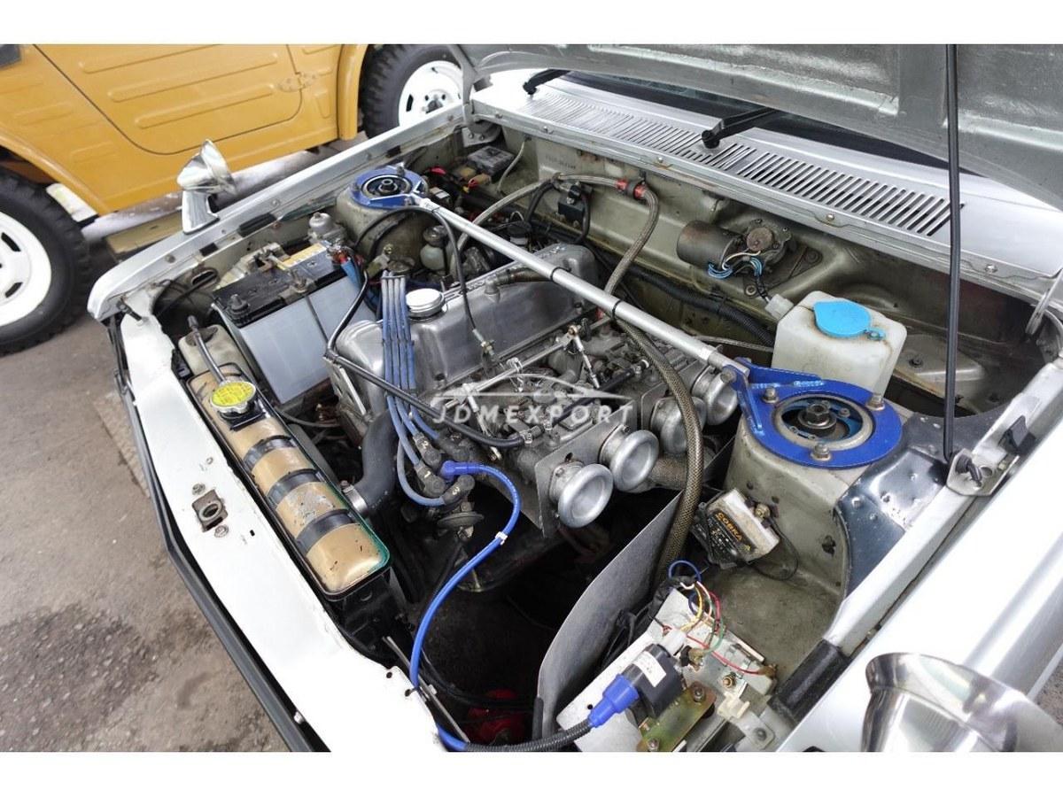 Nissan Bluebird 1970 thumbnail 12