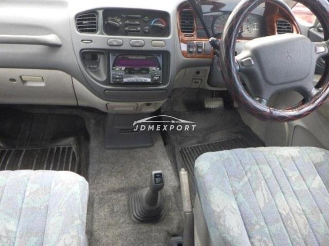 Mitsubishi Delica Spacegear 1996 thumbnail 7