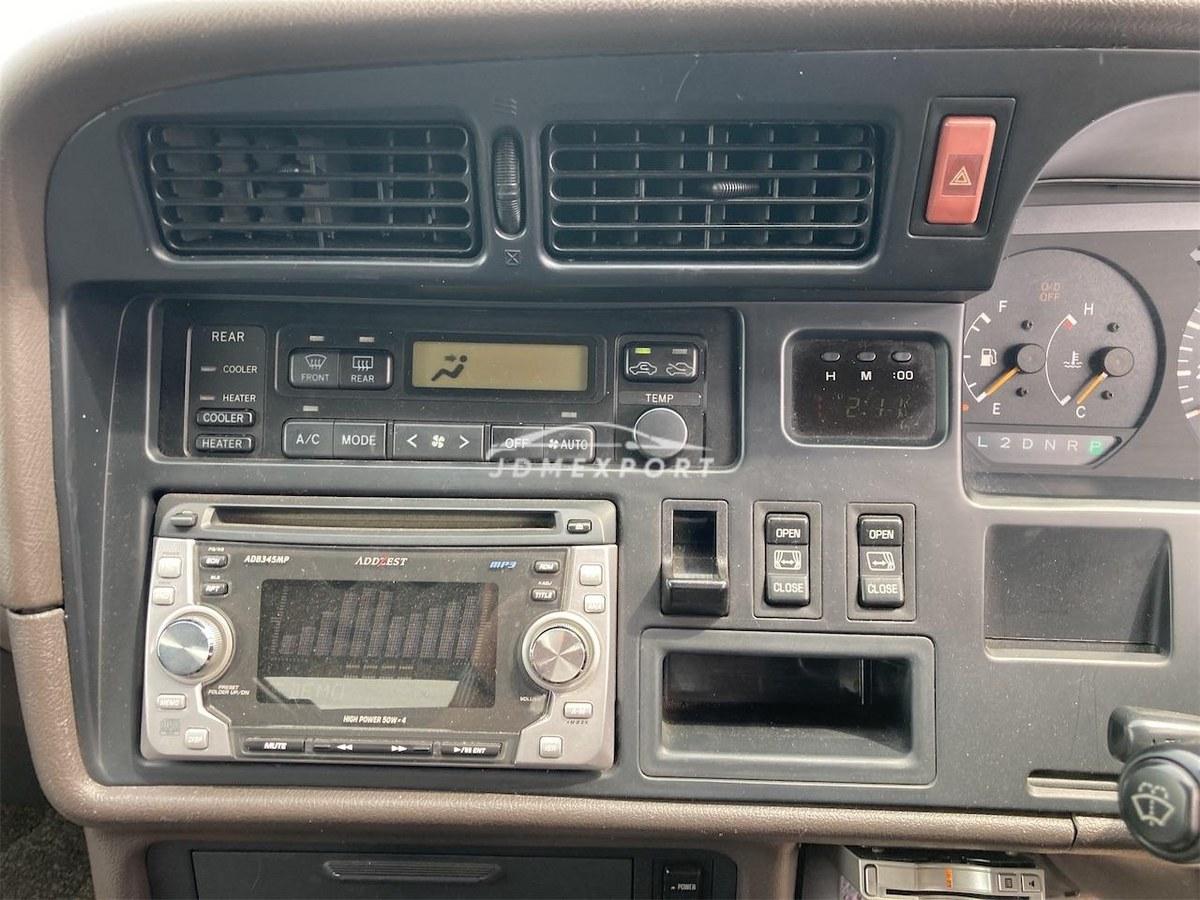Toyota Hiace Wagon 1997 thumbnail 2