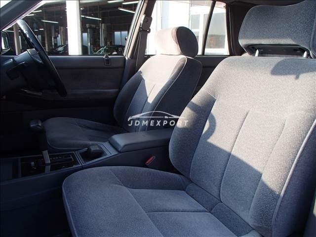 Nissan Gloria Van 1994 thumbnail 10