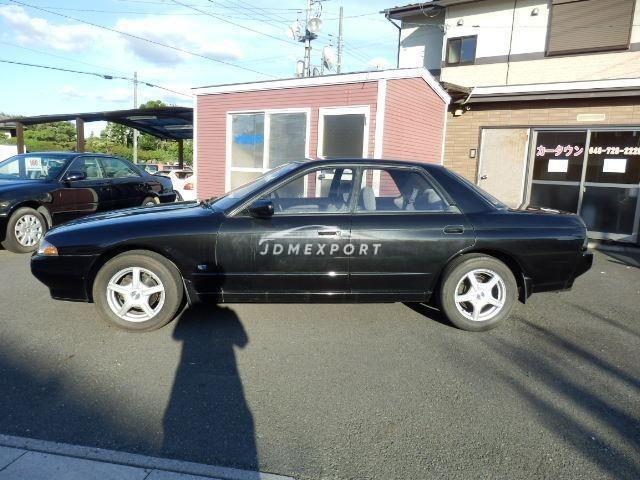 Nissan Skyline 1990 thumbnail 9