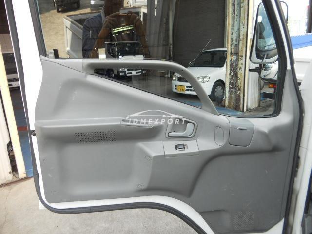 Mitsubishi Fuso Canter Guts 2001 thumbnail 22