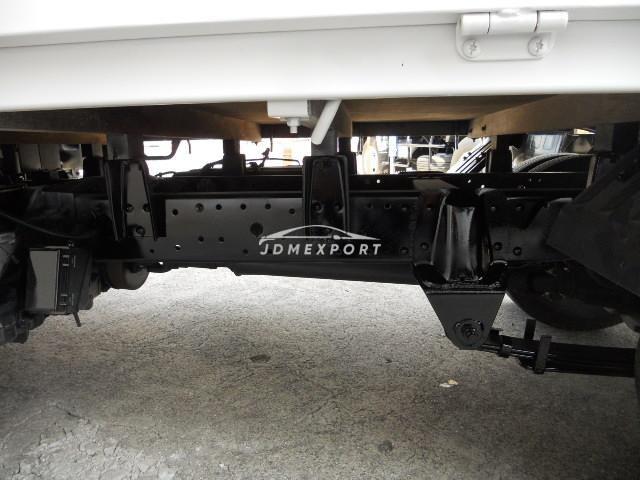 Mitsubishi Fuso Canter Guts 2001 thumbnail 26
