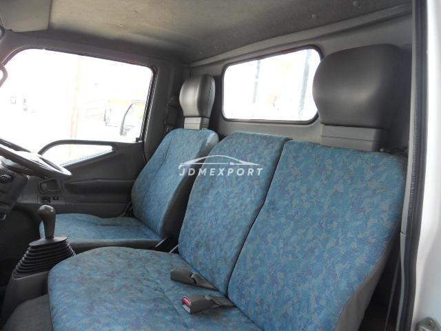 Mitsubishi Fuso Canter Guts 2001 thumbnail 18