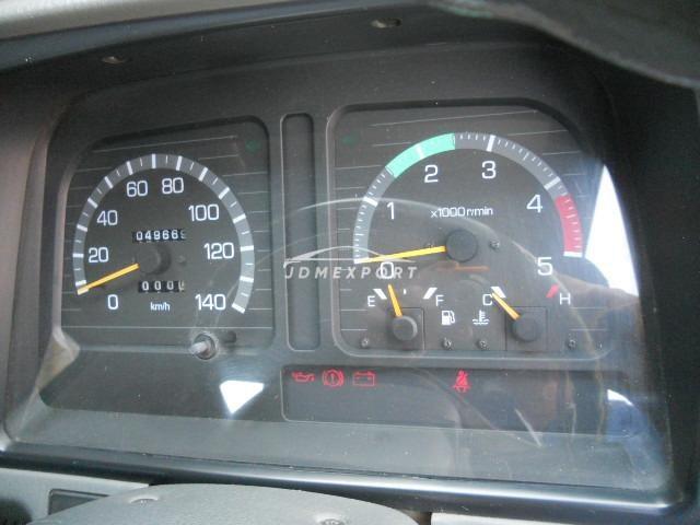 Mitsubishi Fuso Canter Guts 2001 thumbnail 13
