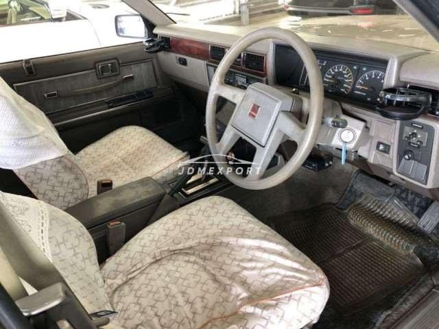 Nissan Gloria Van 1984 thumbnail 6