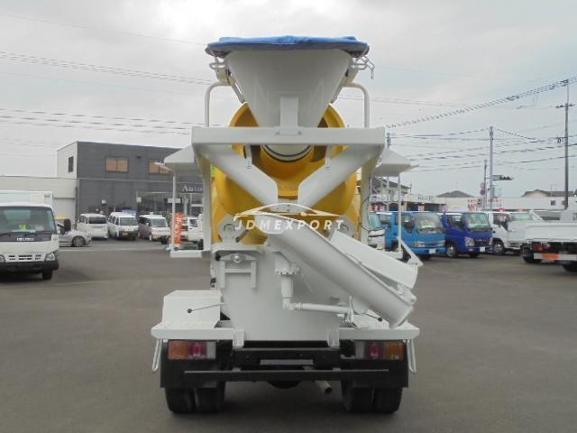 Mitsubishi Fuso Canter 2001 thumbnail 9
