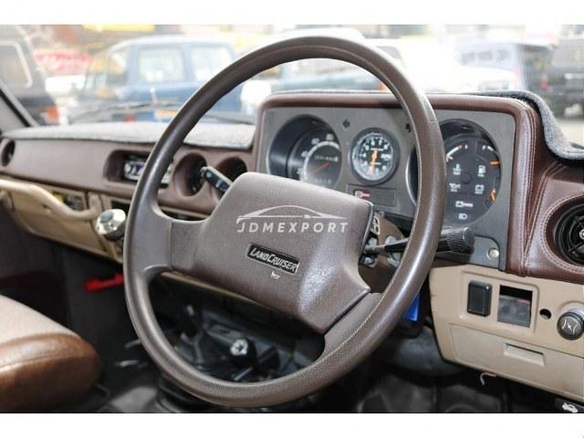 Toyota Land Cruiser 1985 thumbnail 10