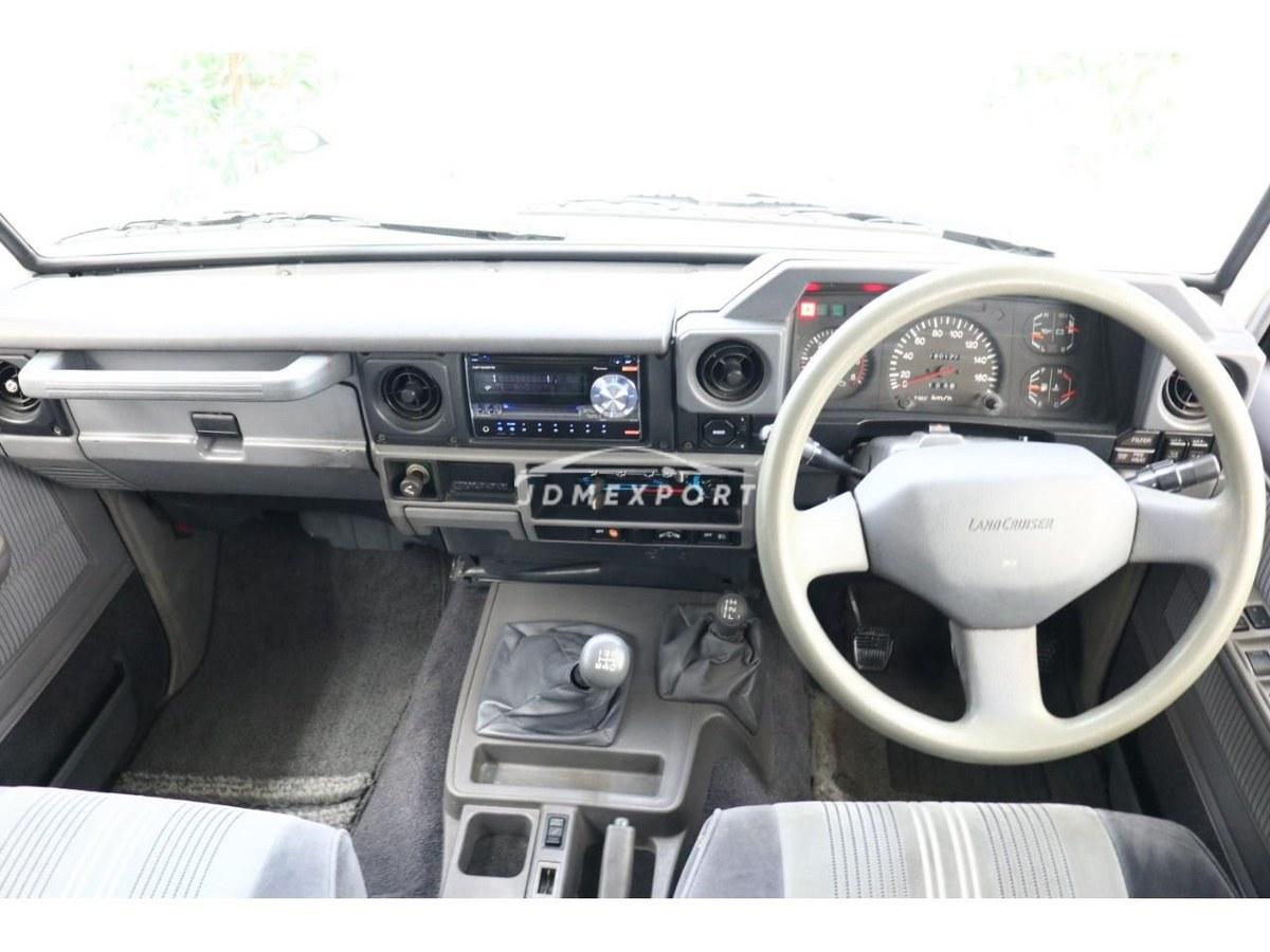 Toyota Land Cruiser Prado 1993 thumbnail 62