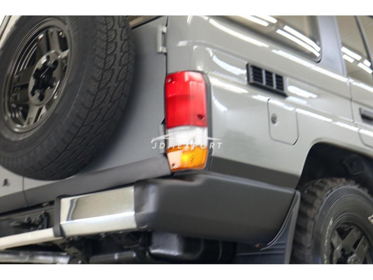 Toyota Land Cruiser Prado 1993 thumbnail 58