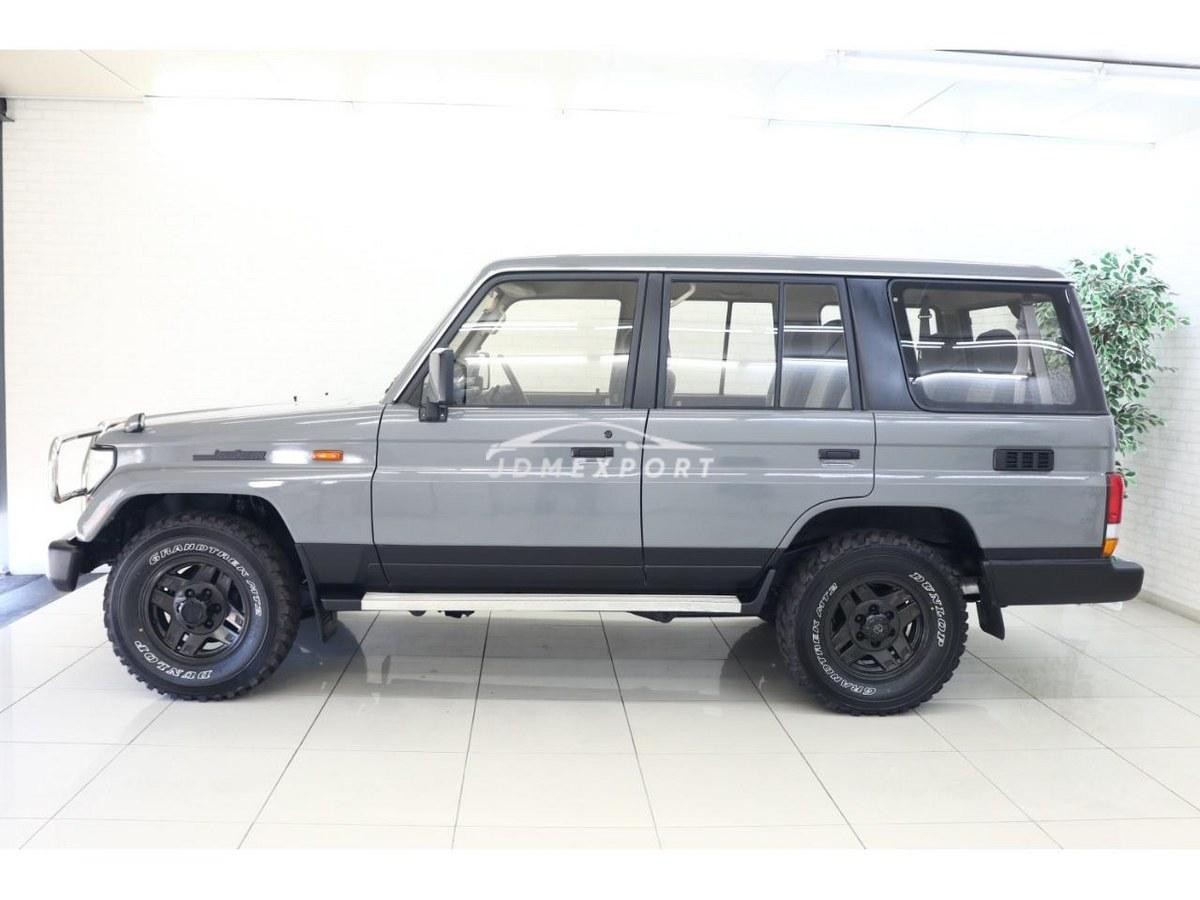 Toyota Land Cruiser Prado 1993 thumbnail 61