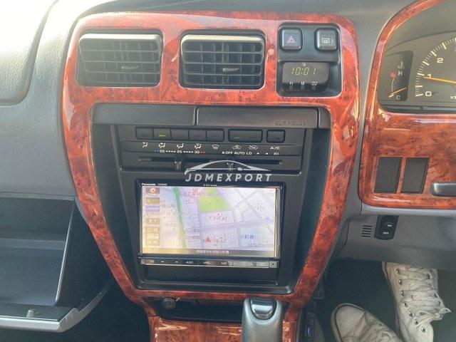 Toyota Hilux Surf 1997 thumbnail 17
