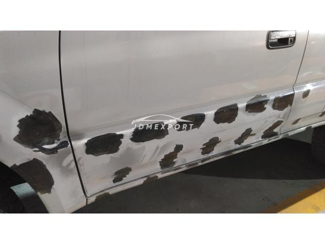 Toyota Hilux Sports Pick Up 2000 thumbnail 37