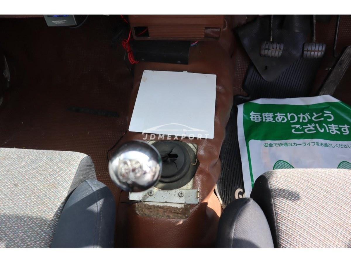 Nissan Sunny Truck 1988 thumbnail 12
