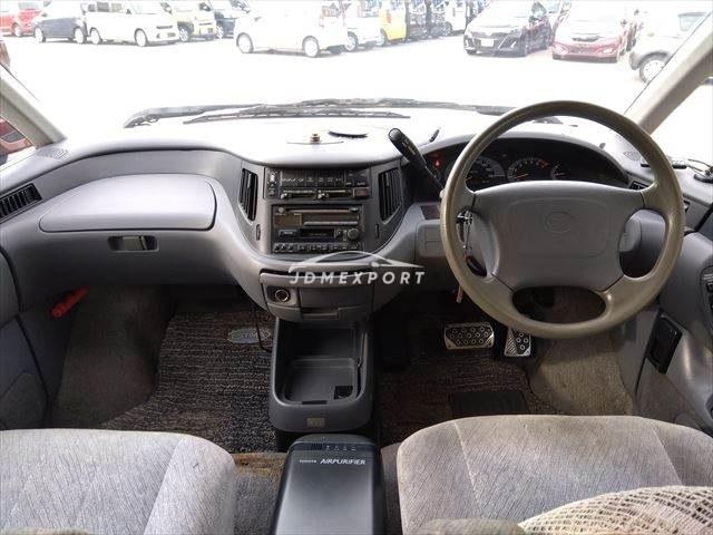 Toyota Estima 1994 thumbnail 5