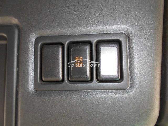 Isuzu Giga 1999 thumbnail 16