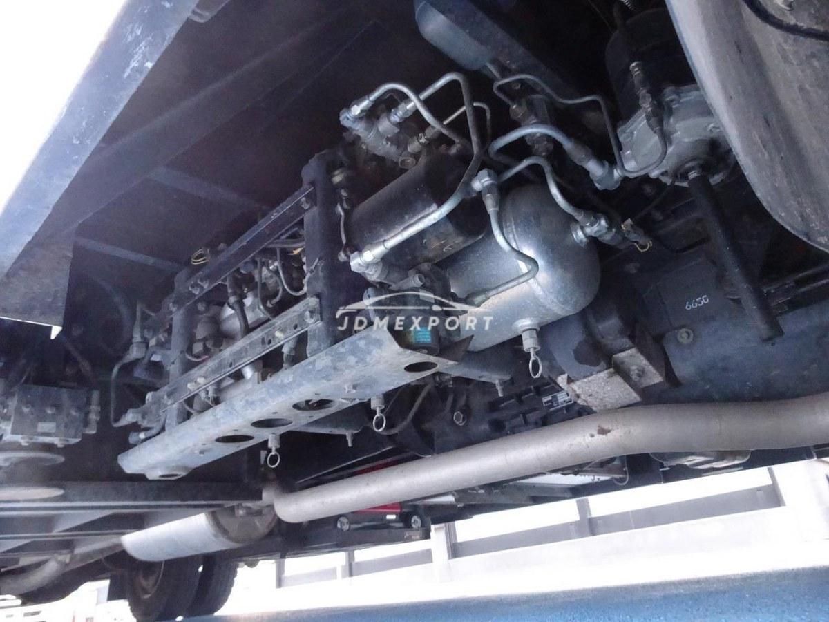 Isuzu Forward 2002 thumbnail 26