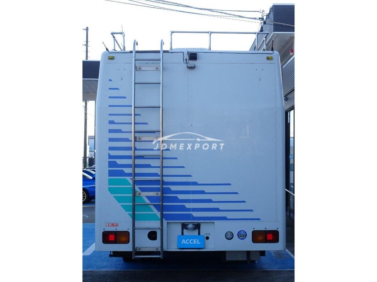 Isuzu Forward 2002 thumbnail 6