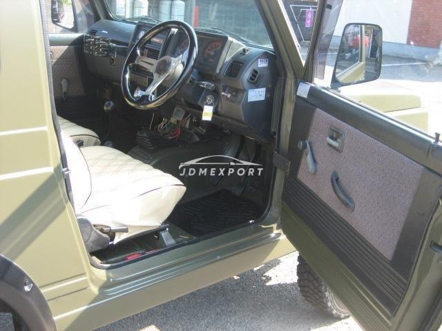 Suzuki Jimny 1992 thumbnail 3