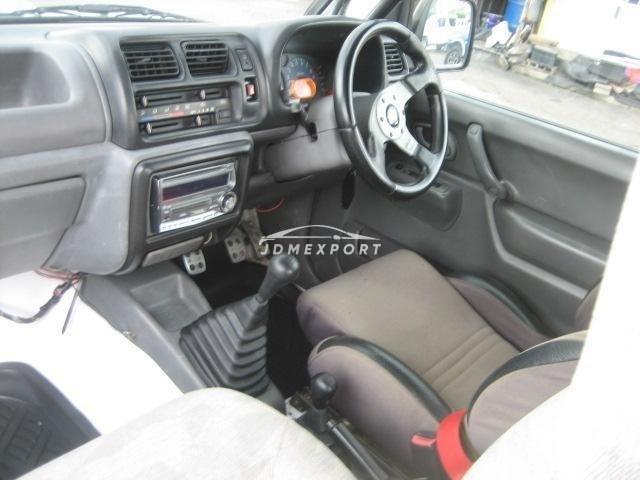 Suzuki Jimny 1999 thumbnail 3