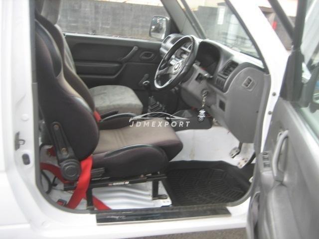 Suzuki Jimny 1999 thumbnail 5