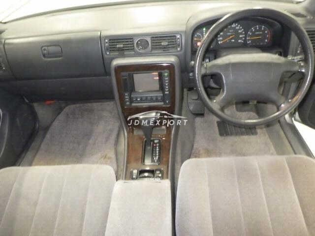 Nissan Cedric 1994 thumbnail 4