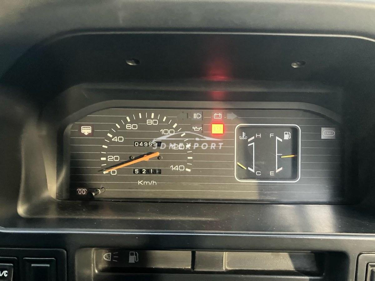 Isuzu Fargo Truck 1992 thumbnail 21