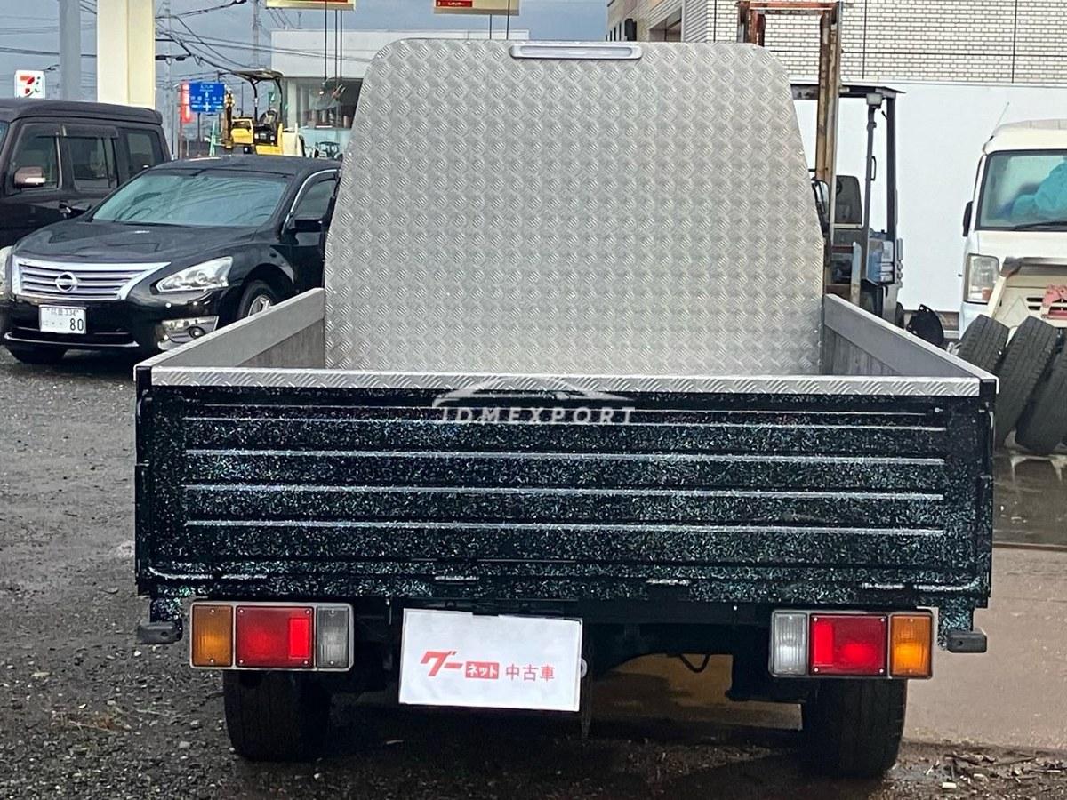 Isuzu Fargo Truck 1992 thumbnail 9