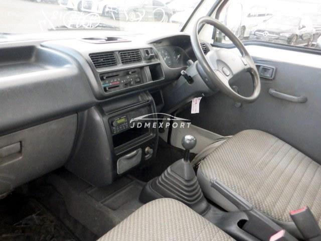 Daihatsu Hijet Truck 2000 thumbnail 11