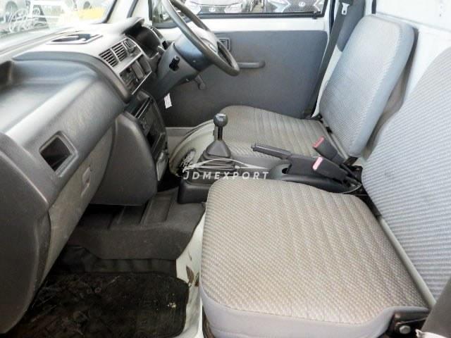 Daihatsu Hijet Truck 2000 thumbnail 7