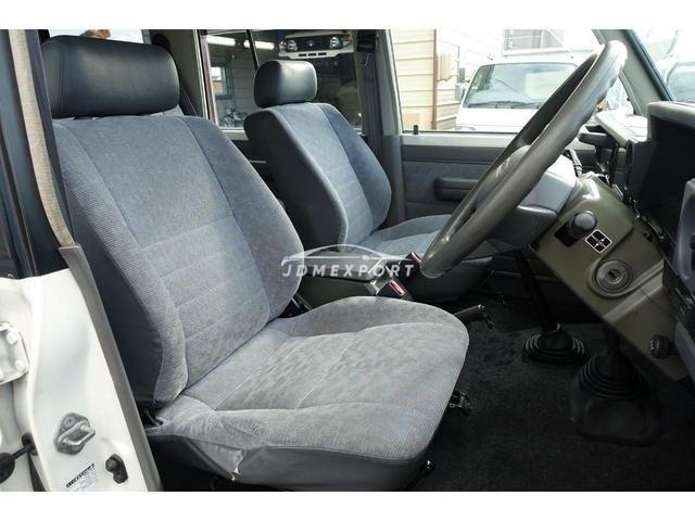 Toyota Land Cruiser 70 2000 thumbnail 18