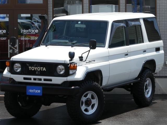 Toyota Land Cruiser 70 2000 thumbnail 4