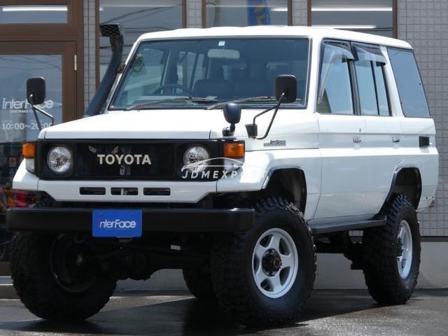 Toyota Land Cruiser 70 2000