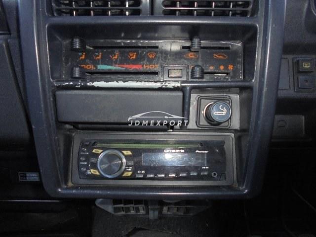 Suzuki Jimny 1990 thumbnail 16