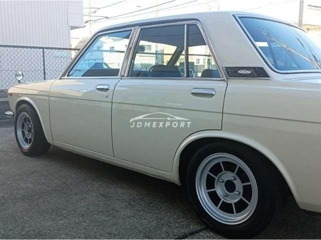 Nissan Bluebird 1970 thumbnail 34