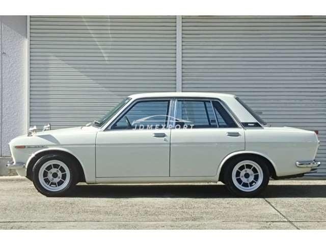 Nissan Bluebird 1970 thumbnail 32