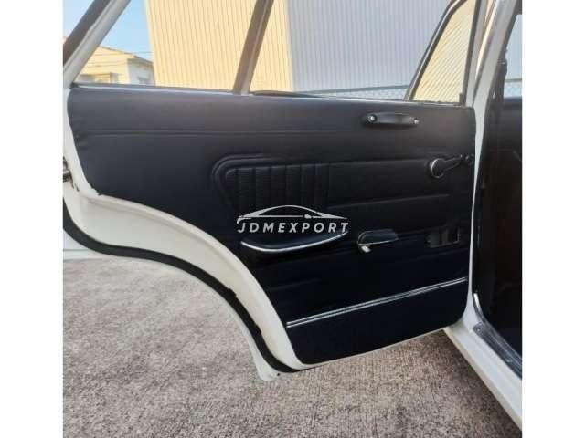 Nissan Bluebird 1970 thumbnail 13