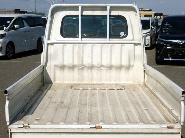 Daihatsu Hijet Truck 1999 thumbnail 8