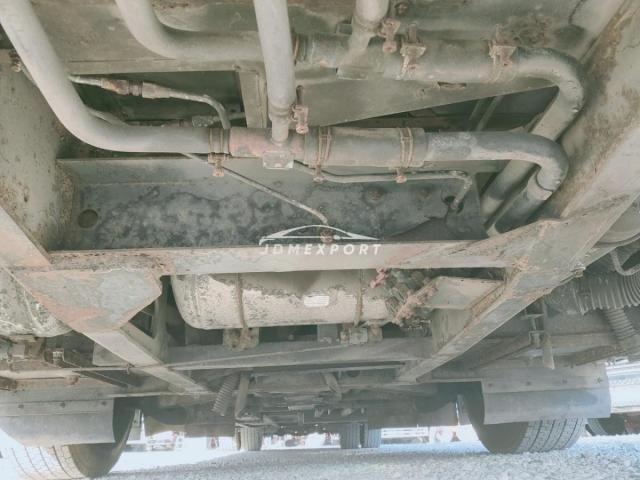 Isuzu Gala 2001 thumbnail 8