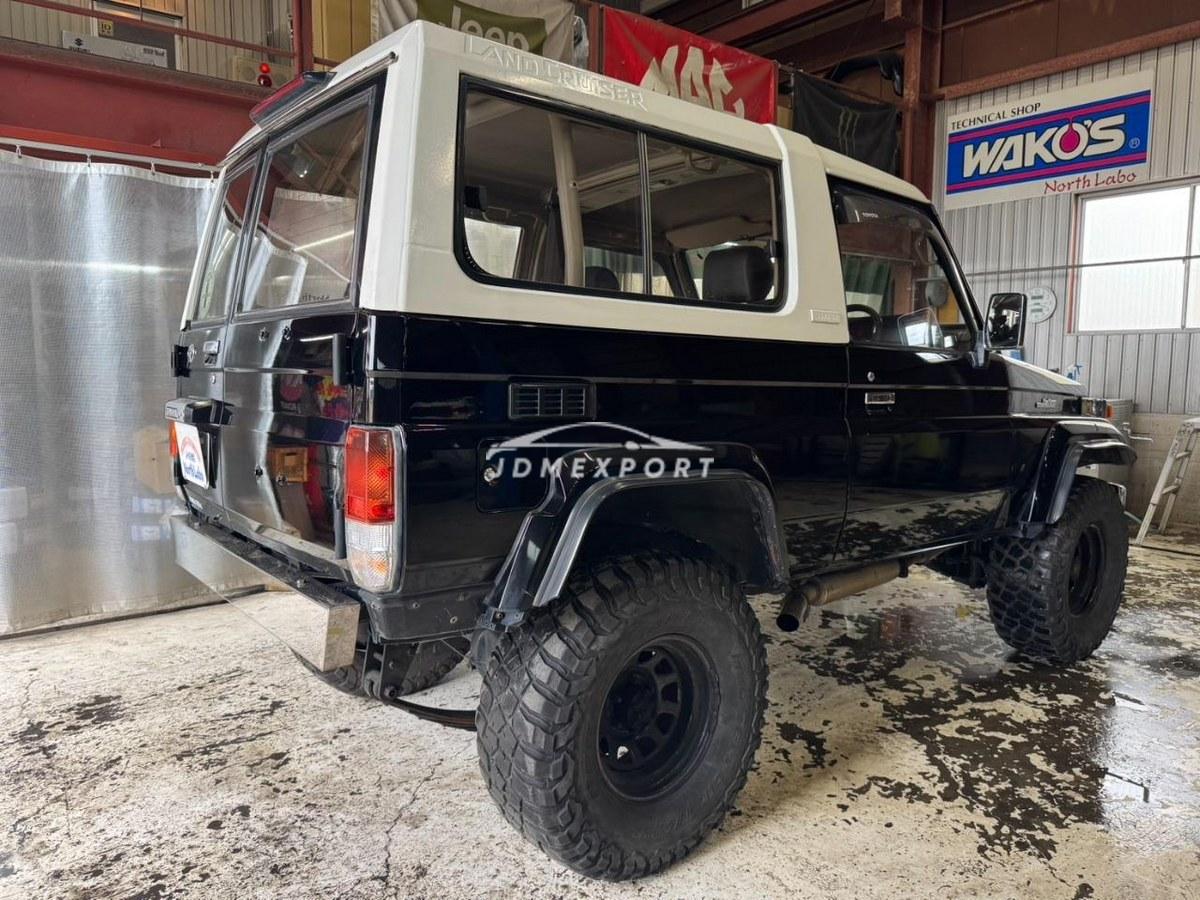 Toyota Land Cruiser 70 1994 thumbnail 5